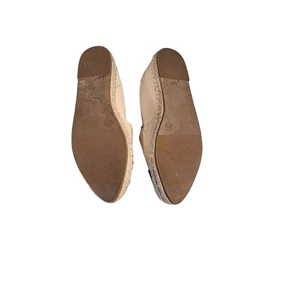 A New Day Size 8.5 Slip On Shoes Espadrille Flats Black Beige Canvas Classic - Picture 3 of 12